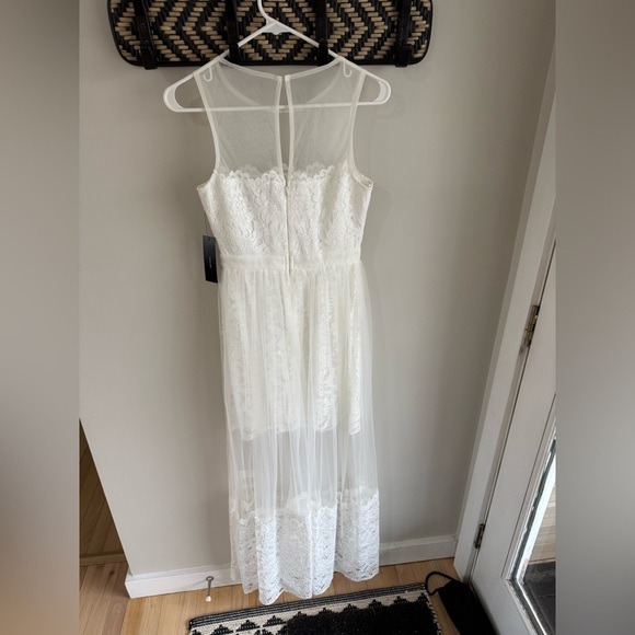 Lulus Dorit White Lace Maxi Dress (Wedding/Bridal) - White - Size Small - NWT - Picture 8 of 15